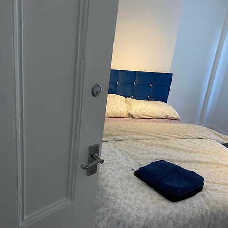 Marvellous Room 2 Stoke-on-Trent Exterior foto